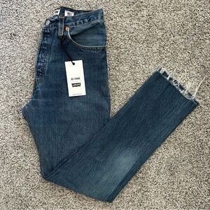 RE/DONE x Levi’s High Rise Raw Hem Straight Leg Jeans – Size 24 – NWT